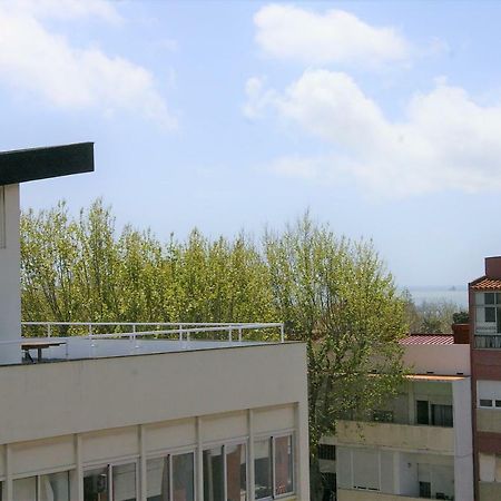 Blue Apartment Parede Beach House Εξωτερικό φωτογραφία