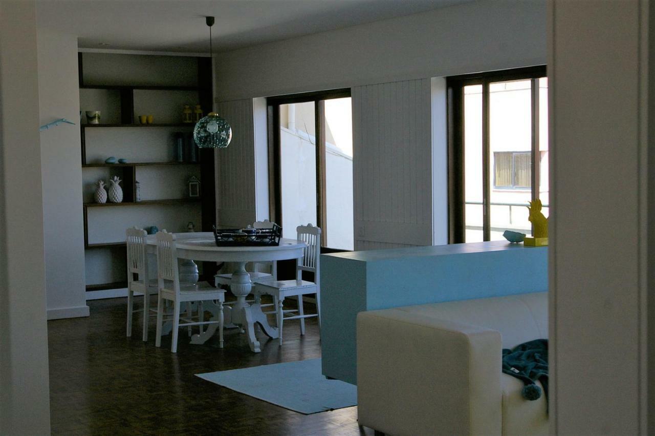 Blue Apartment Parede Beach House Εξωτερικό φωτογραφία