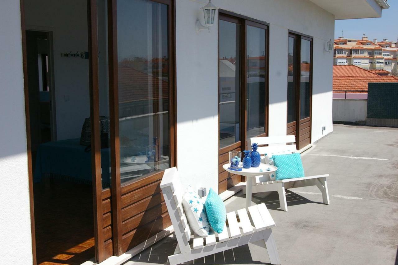 Blue Apartment Parede Beach House Εξωτερικό φωτογραφία